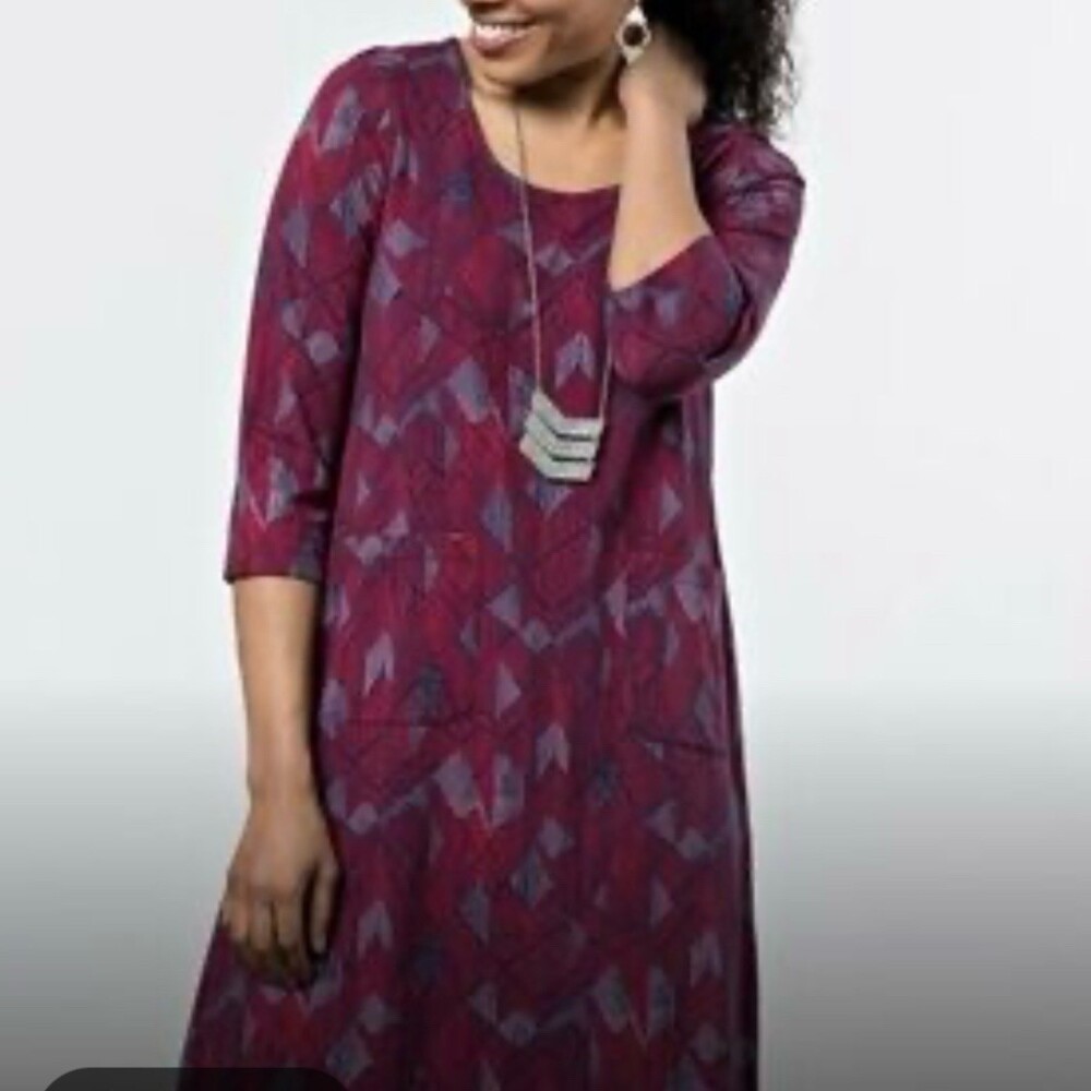 Mata Traders Midi Dress Womens Size M Purple Burgundy Geometric 3/4 Pockets